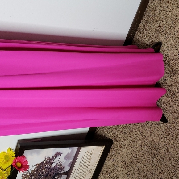 NEW Alex Marie Kensley Criss Cross Halter Gown Fuchsia Pink Goddess Castlecore - Picture 13 of 16